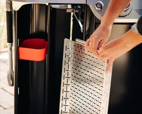 Weber® Genesis® EP - 335 3 - Burner Gas Barbecue - Barbeques and More