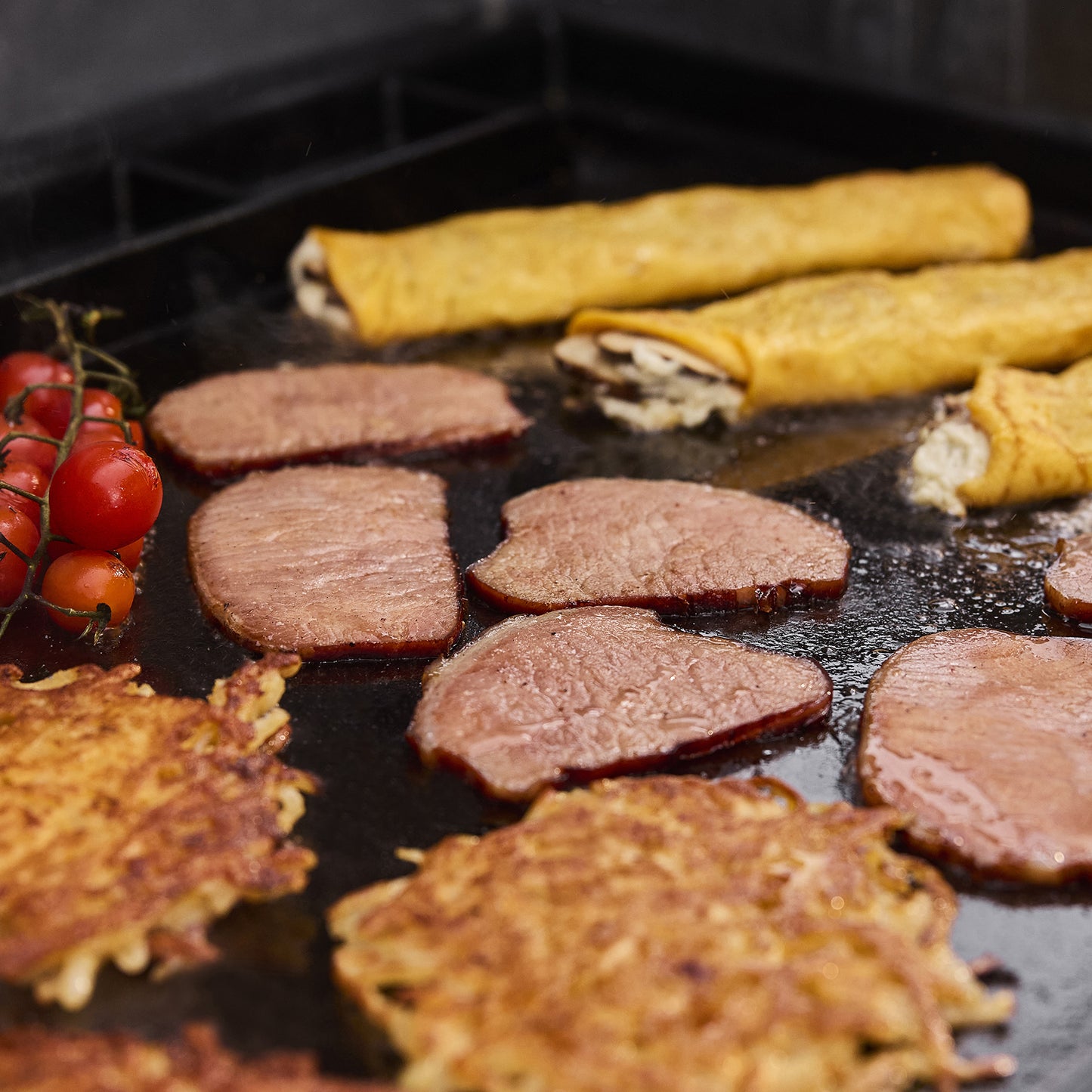 Weber® Genesis® EP-335 3-Burner Gas Barbecue