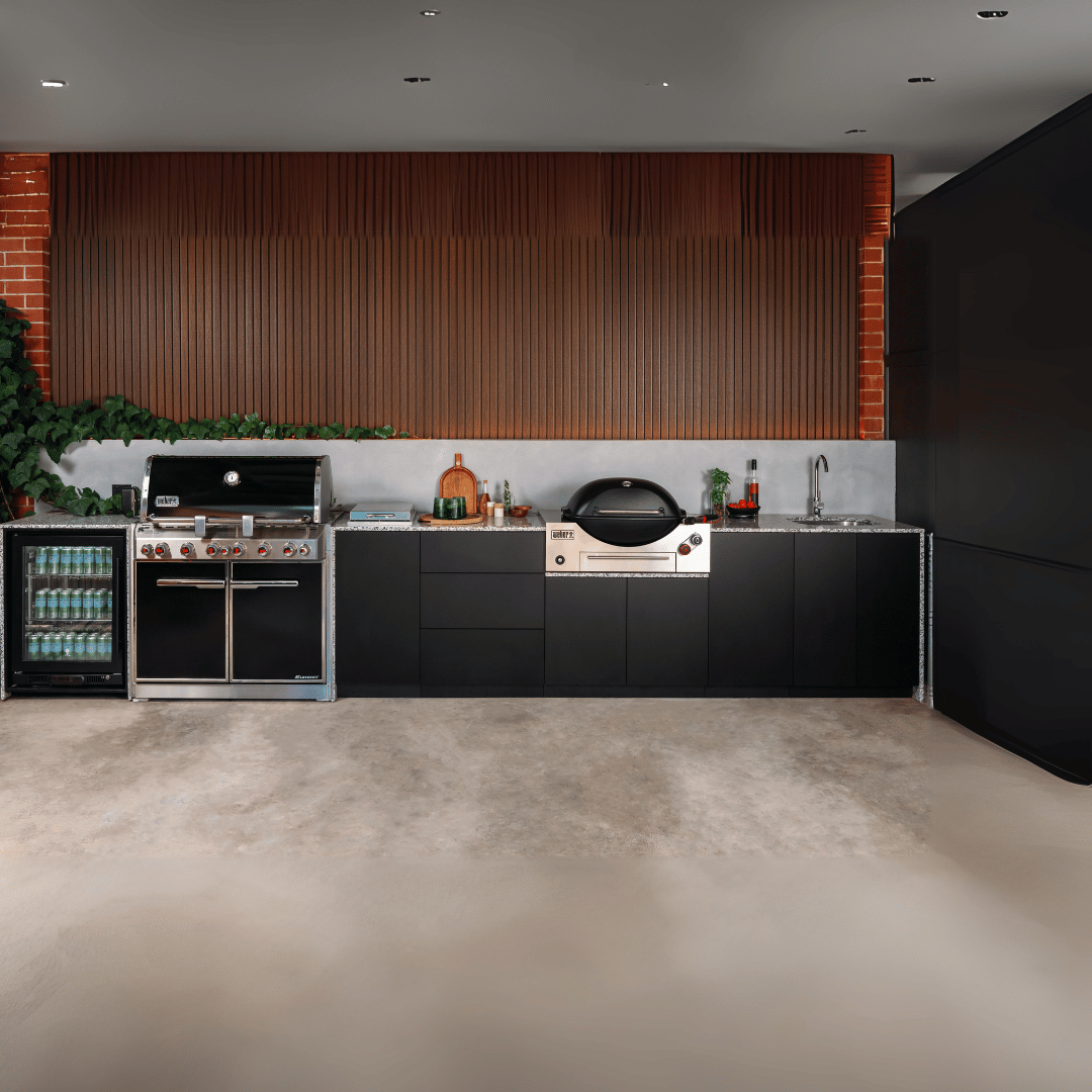 Weber Q3600 Outdoor Kitchen - Built In BBQ