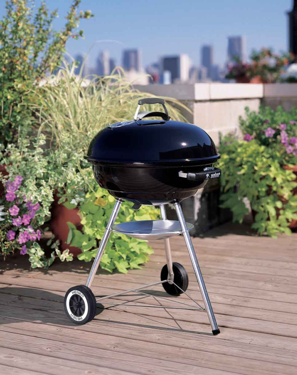 Weber® Compact Kettle 