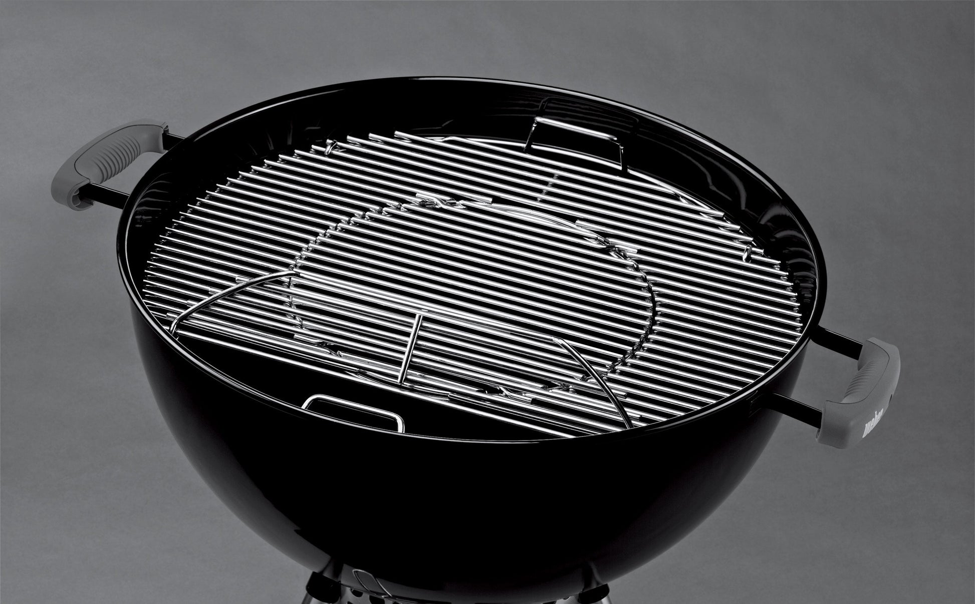 Weber® 57 cm Heavy Duty Cooking Grill – Hinged